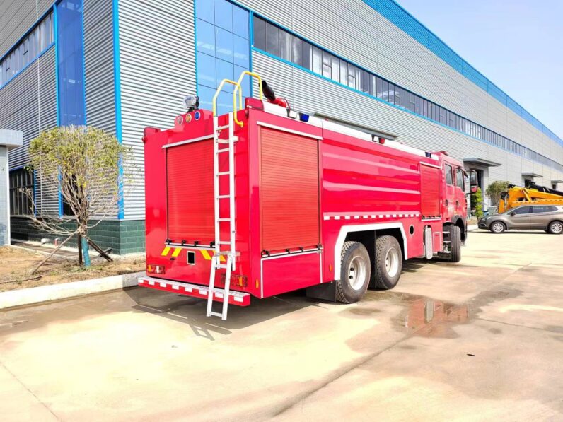 12.3m³/12300L ناقلة مياه الإطفاء الفائقة