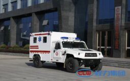 سيارة إسعاف ICU بنظام الكبسولة على شاحنة بيك آب