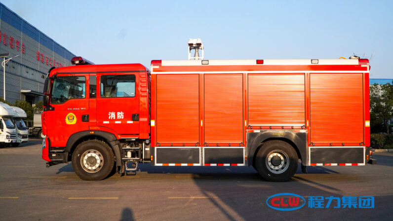 8m³/8100L ناقلة مياه الإطفاء العملاقة