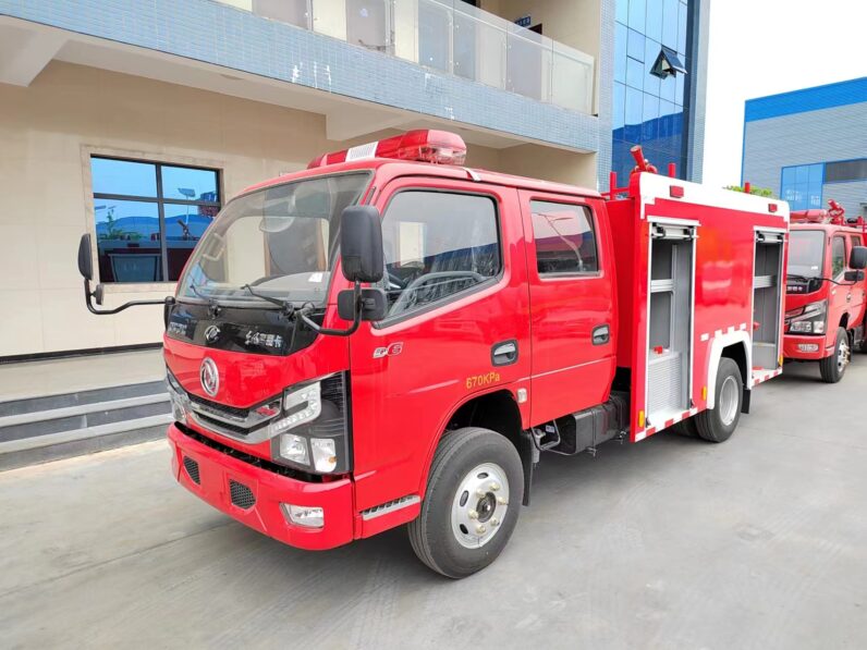 2.5m³/2500L ناقلة ماء للحرائق